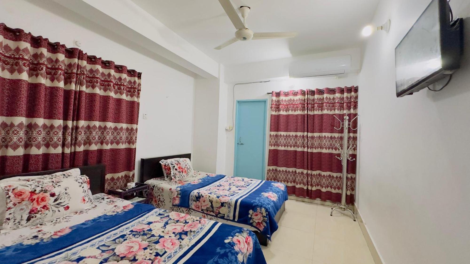 Mohammadia Restaurant & Guest House Near United Hospital Dhaka Exterior photo