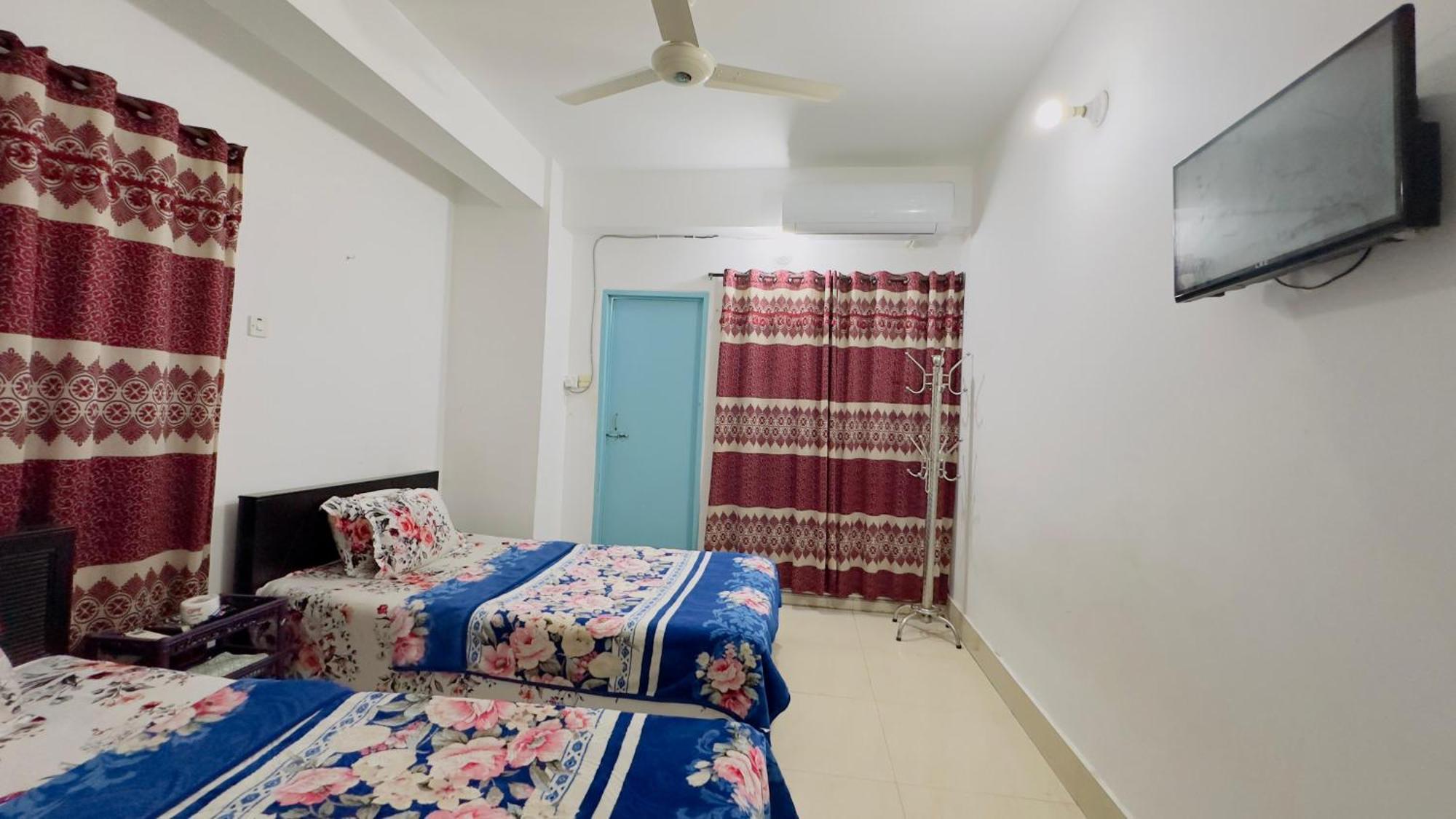 Mohammadia Restaurant & Guest House Near United Hospital Dhaka Exterior photo