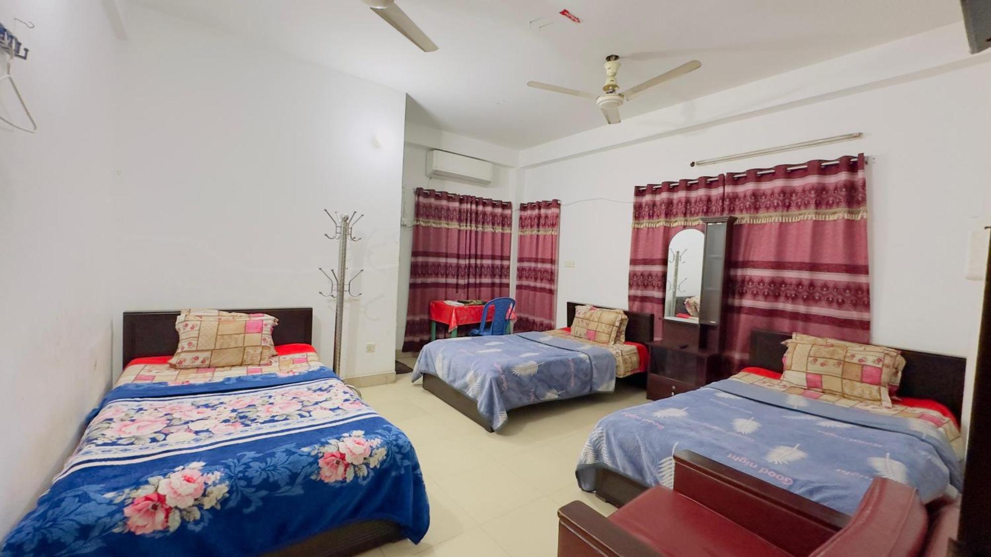 Mohammadia Restaurant & Guest House Near United Hospital Dhaka Exterior photo