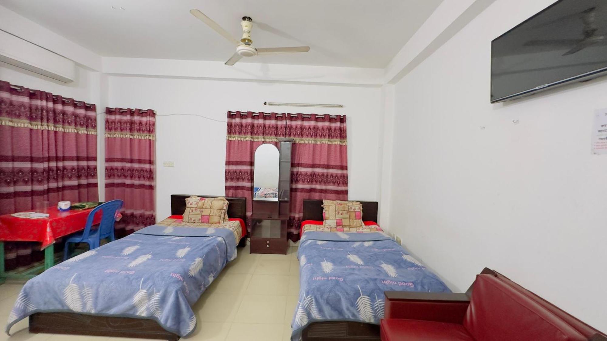 Mohammadia Restaurant & Guest House Near United Hospital Dhaka Exterior photo